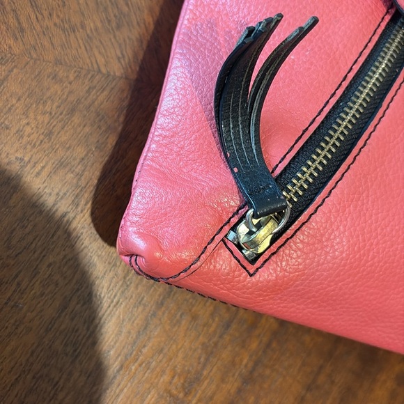 Halogen  Crossbody bag  envelope style pebbled leather  dark, coral, black trim - Picture 12 of 17